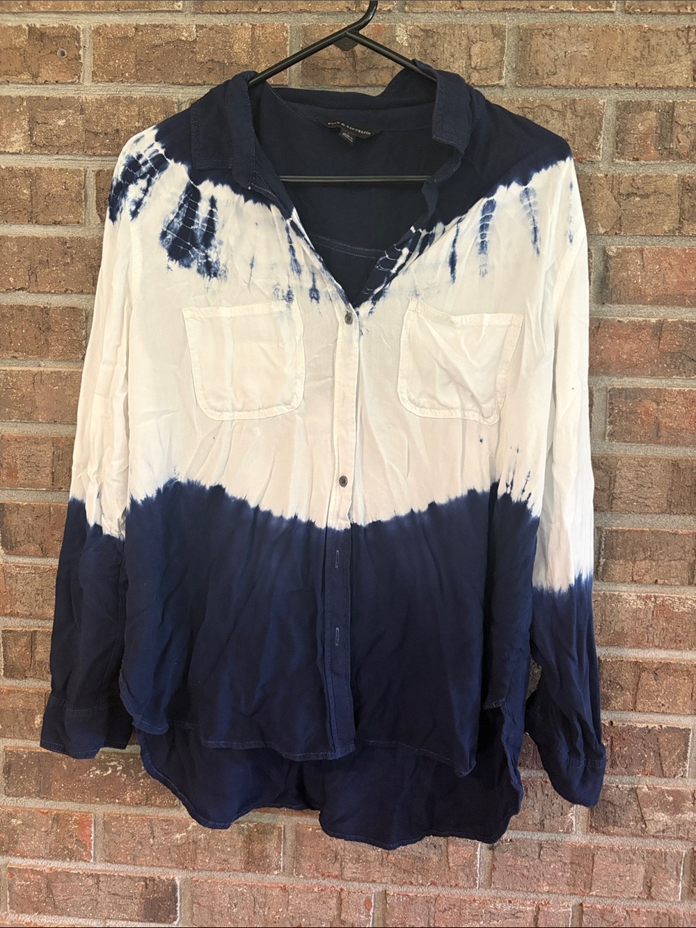 Rock & Republic Navy and White Tie-Dye Button-Down Shirt